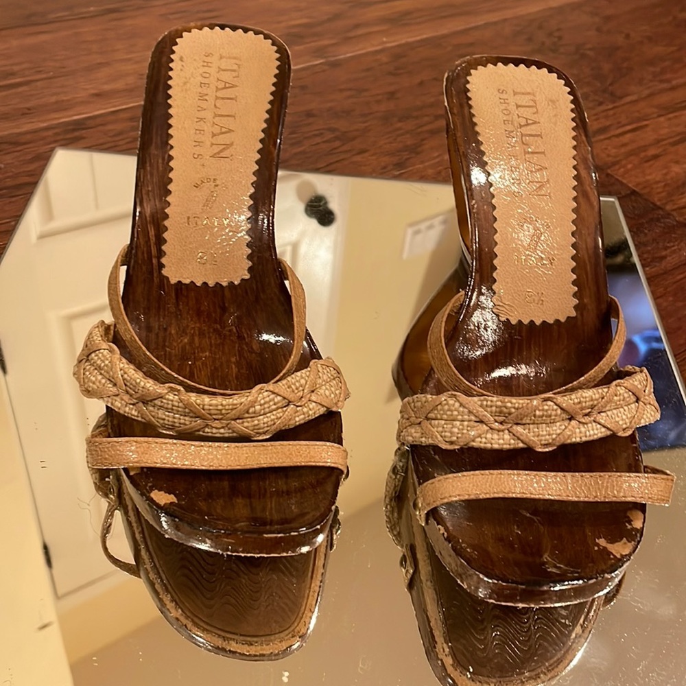 Womens shoes
